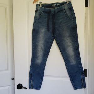 Levi denim jogger pant